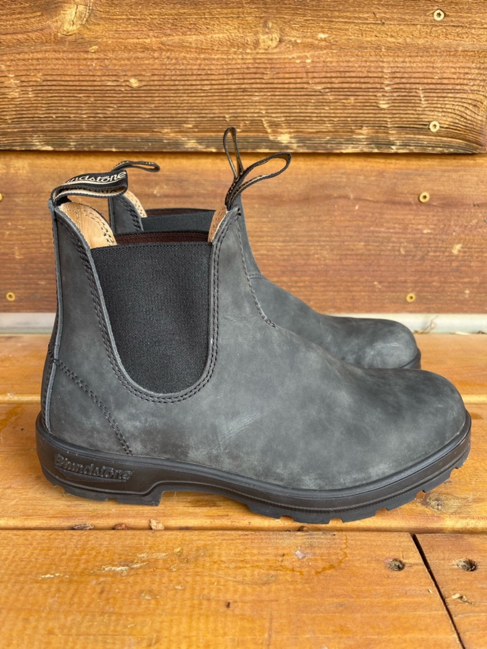 Blundstone WOMEN'S CLASSICS Chelsea Boots - Rustic Black